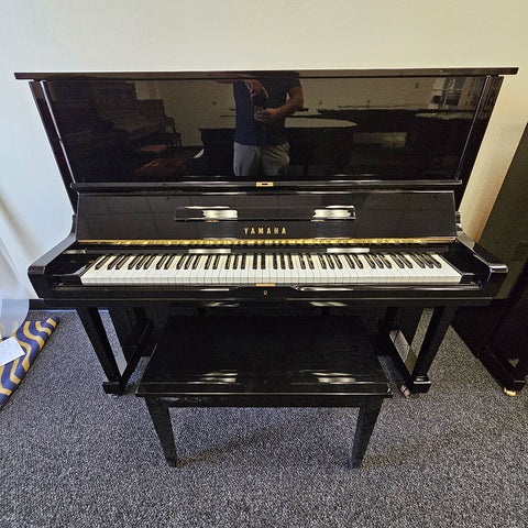 Yamaha U3