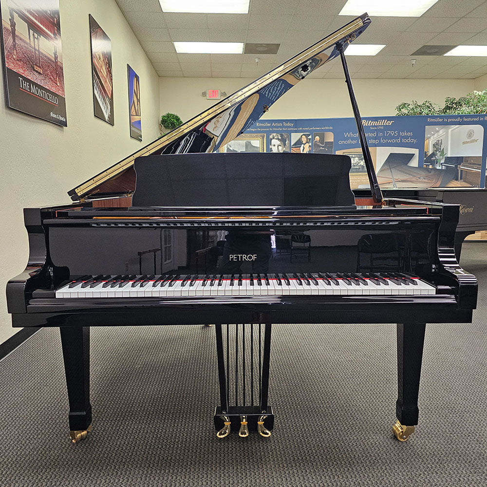 Petrof Model III