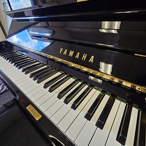 Yamaha U3